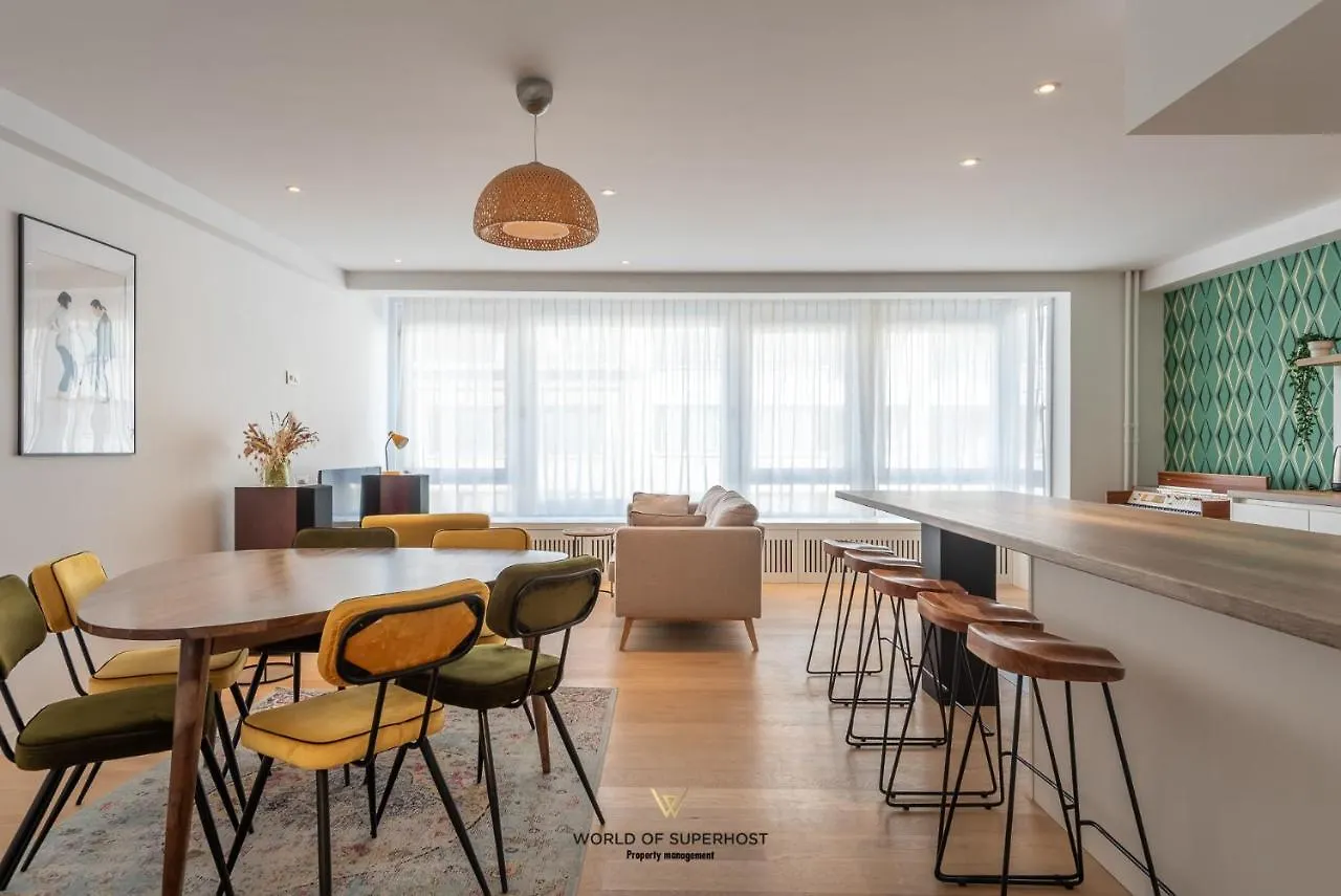Rock & Roll Chic Apartment Near Oostende 0*, Ostend