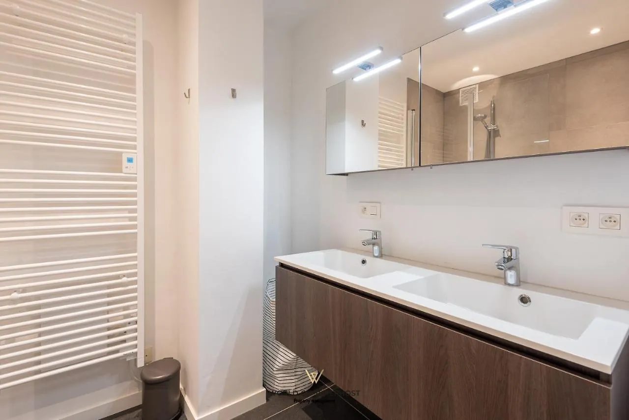 Rock & Roll Chic Apartment Near Oostende